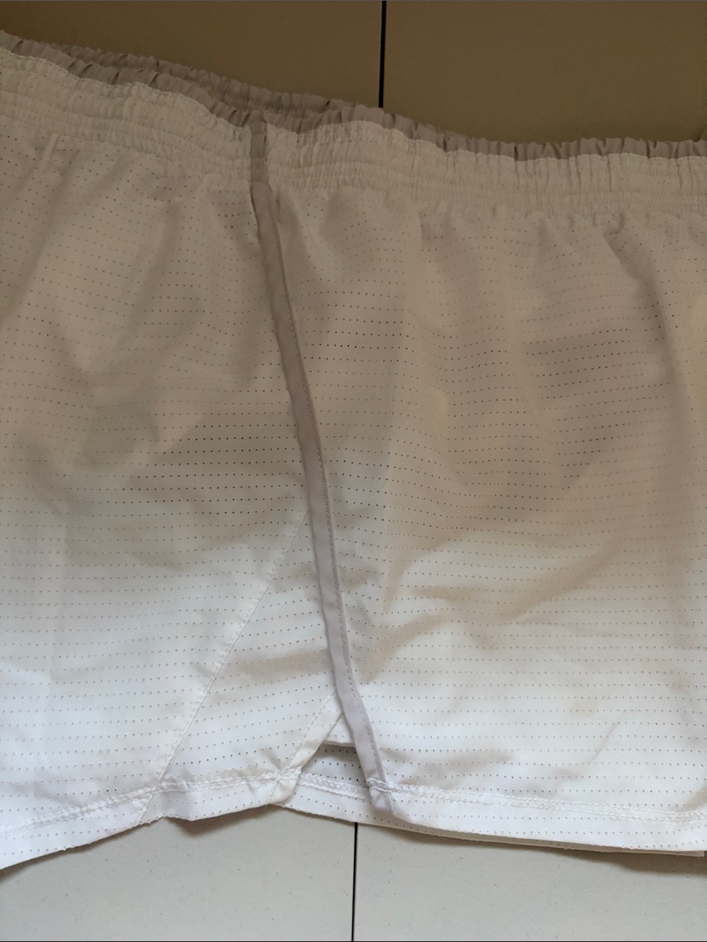Nike Dri-FIT White Running Shorts Women’s XXL Athletic Activewear - Picture 8 of 10